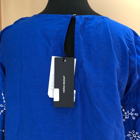 ⭐️ Vero Moda Patrice Embroidered Eyelet Bell Sleeve - Picture 6 of 16